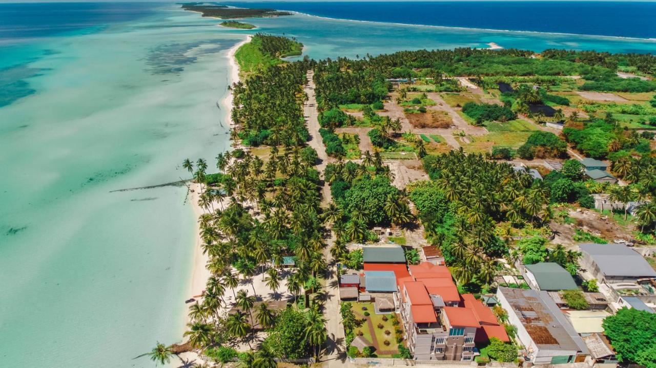 Reveries Maldives Gan  Exterior foto