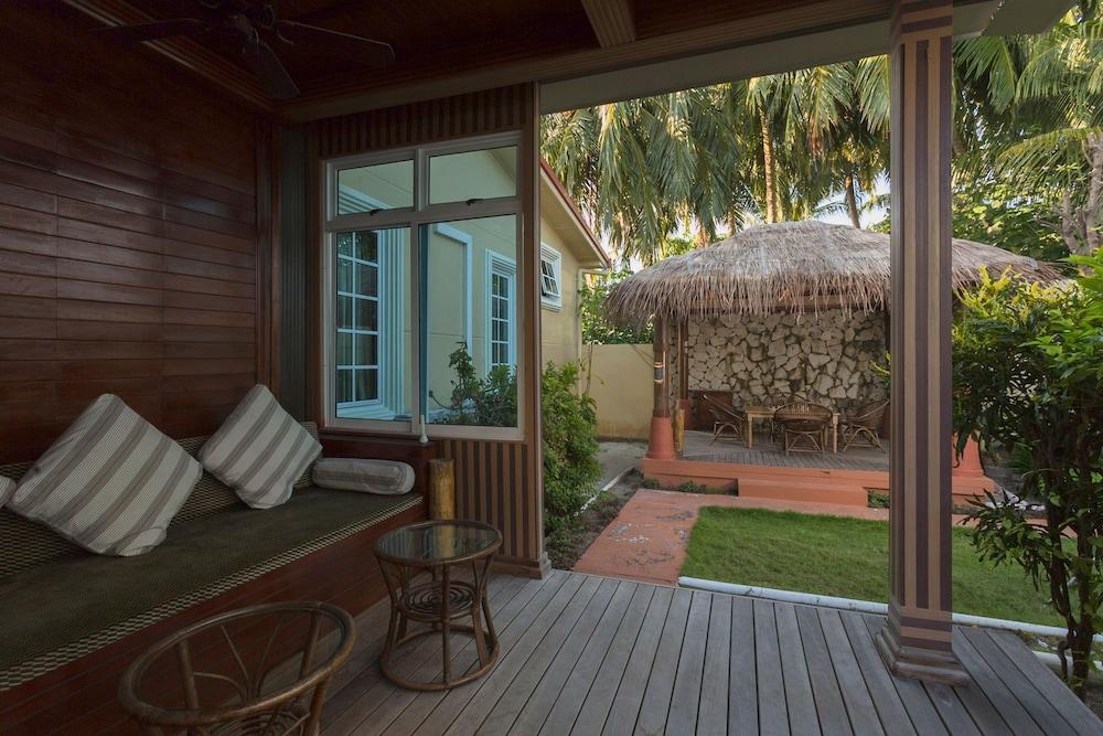 Reveries Maldives Gan  Exterior foto